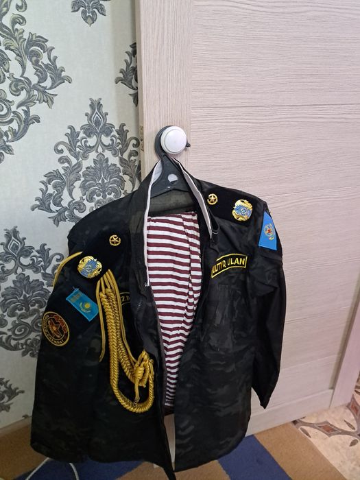 Армейская военная одежда