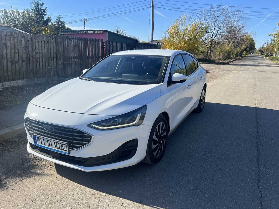 Ford focus 2022 benzina