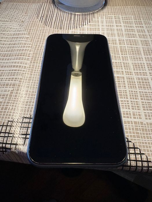 iPhone XR Перфектен