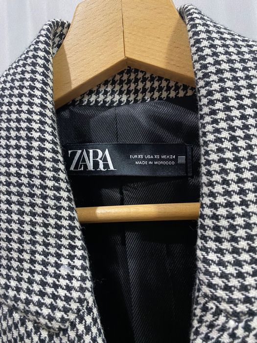 Двуредно леко вталено сако Zara в стил Balmain