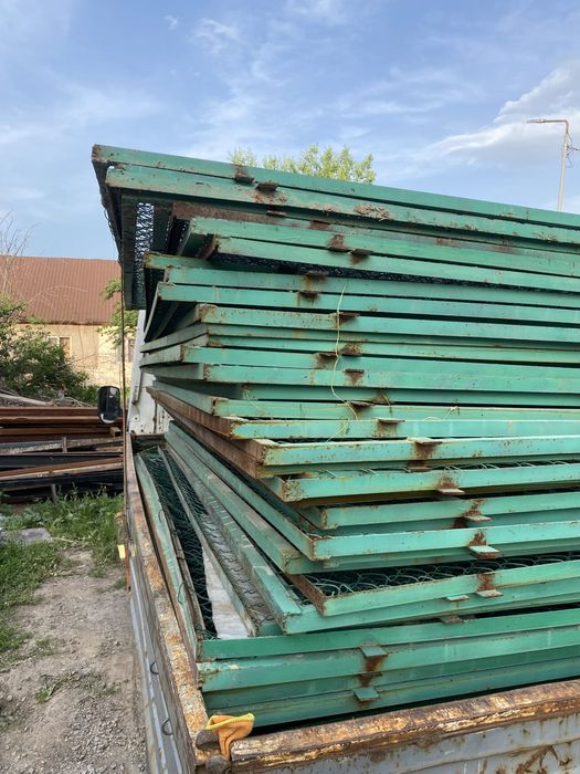 Продам сетки длина 2,35 высота 2