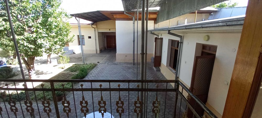 Ko'kcha Oqlon mahallasida 4.5 sotikli hovli sotiladi