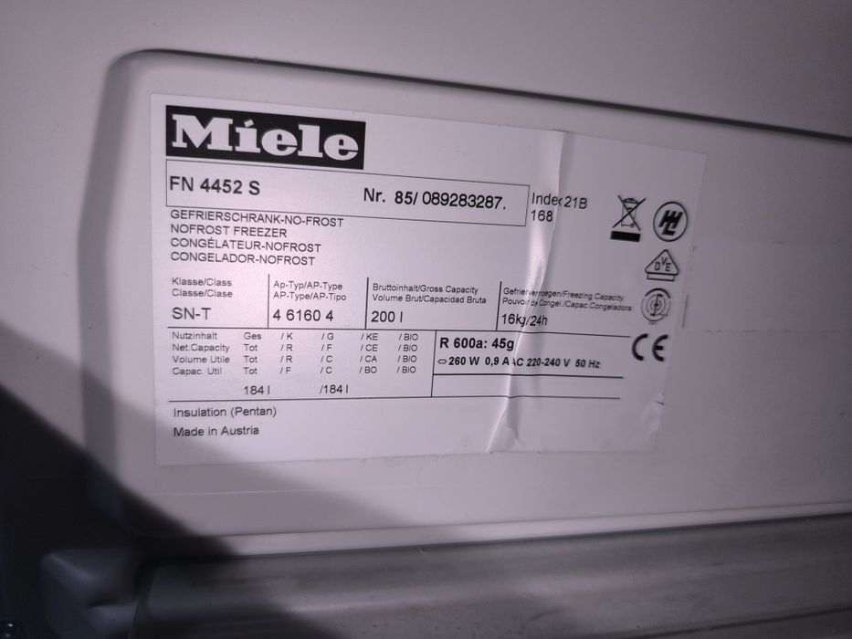 Фризер Miele FN 4452 S  NoFrost - 200 литра 6 Чекмеджета .