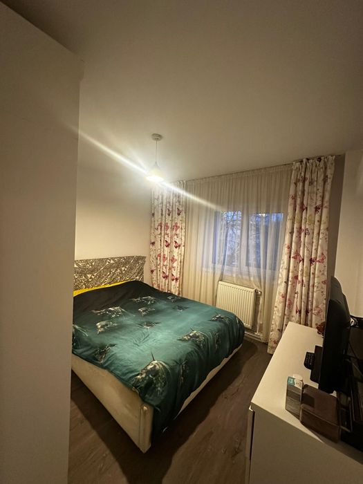 Persoana fizica, inchiriez apartament 2 camere decomandate Nicolina