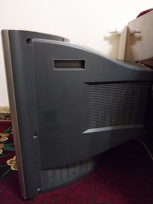LG televizor yangi