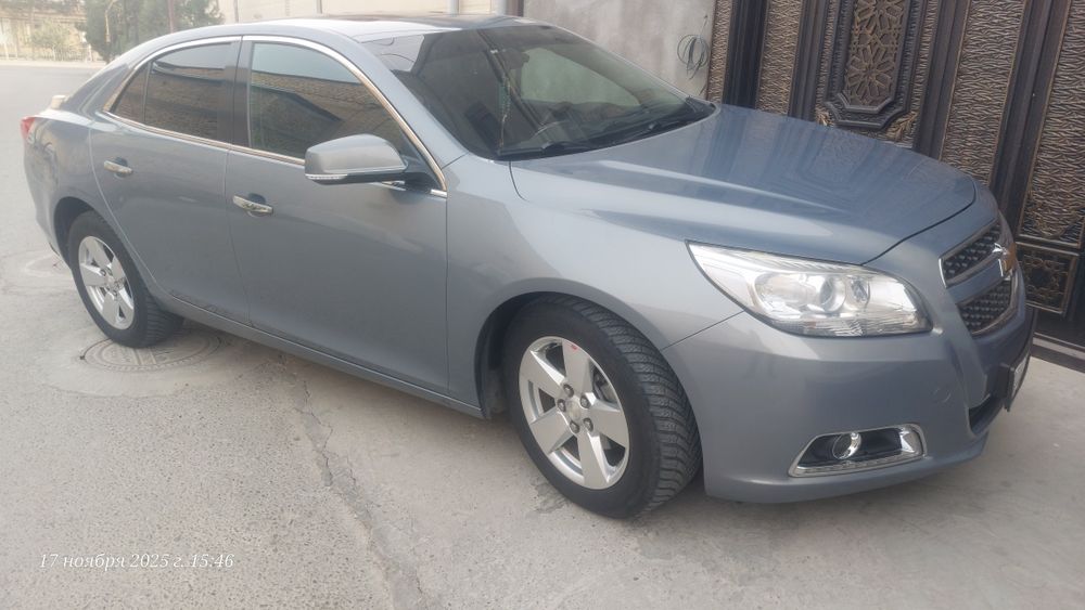 Малибу 1 сотилади