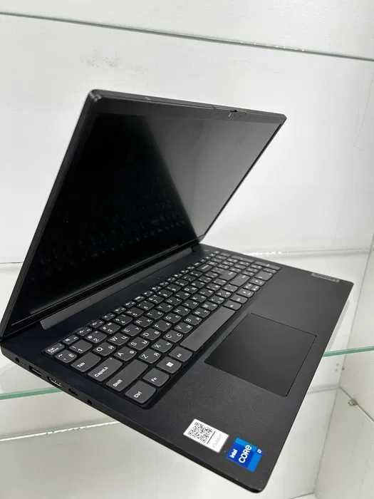 Ноутбук: Lenovo Intel Core i7-12
