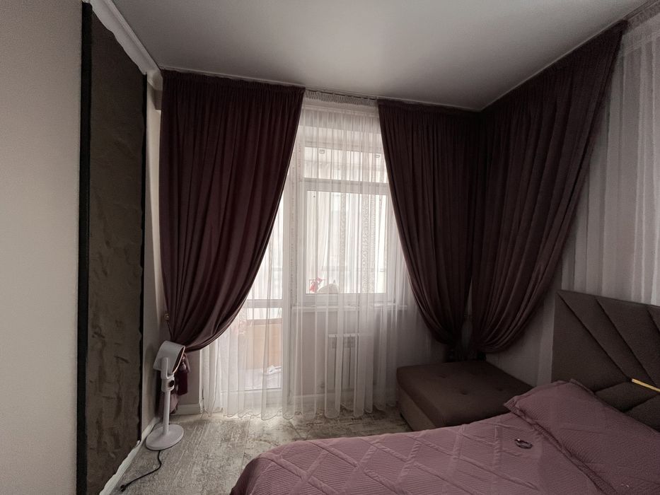 Продам шторы 4 шт