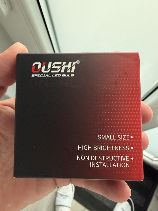 Vand becuri NOI Led H7 compatibile bec normal H7