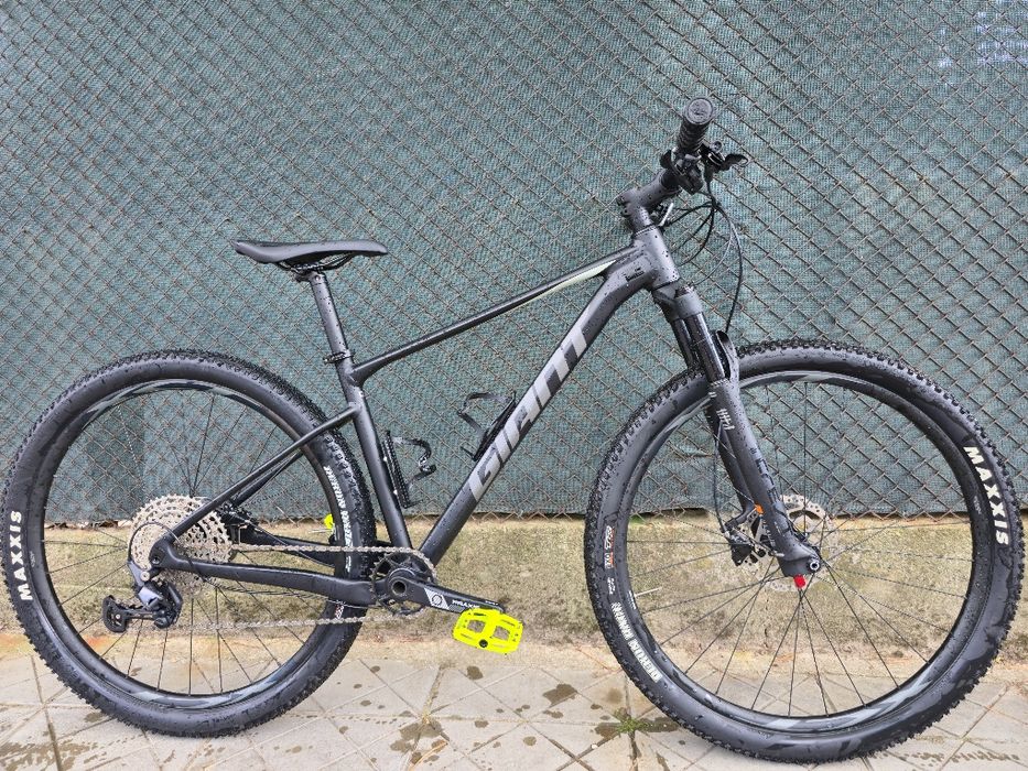 Giant XTC 29 цола 1x12 Проходни оси Като нов Алуминиев М размер рамка