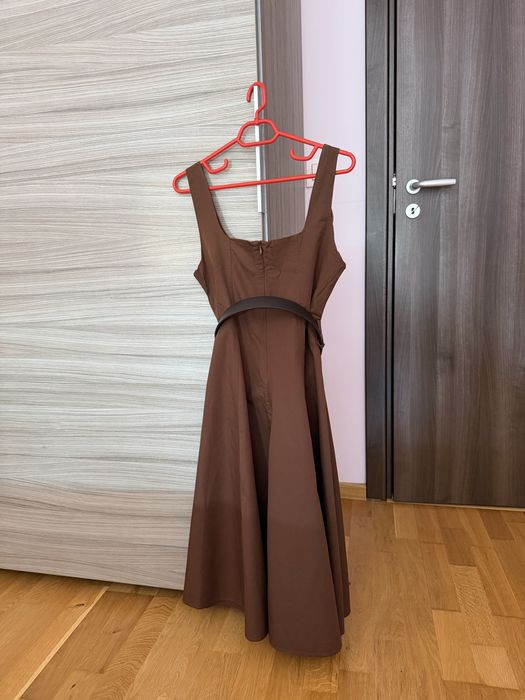 Кафява рокля Zara