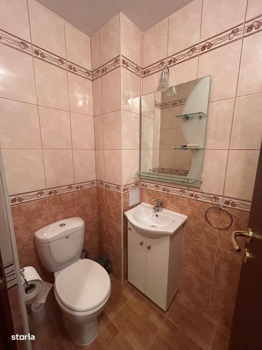 - Apartament 3 camere Buzaului, suprafata 66mp, etaj 2