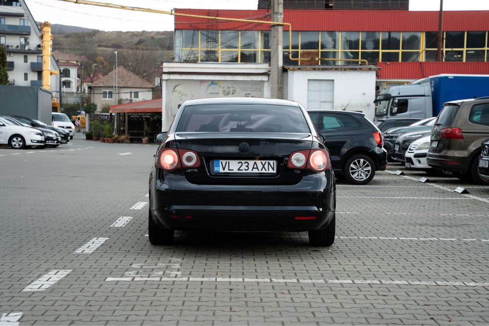 Vand Volkswagen Jetta 1.6 TDI 2010
