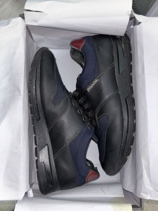 Кроссовки ходовые