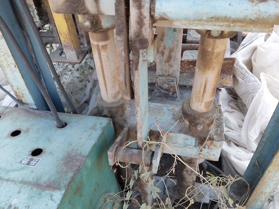 Продам станок пескаблока