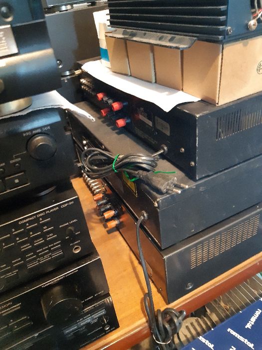 Amplificator stație Technics SU VX 500