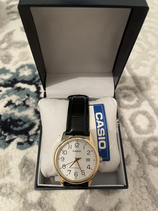 Срочно продам часы casio новый