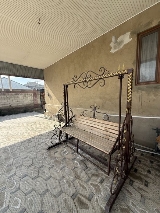 Срочно продам беседку новую