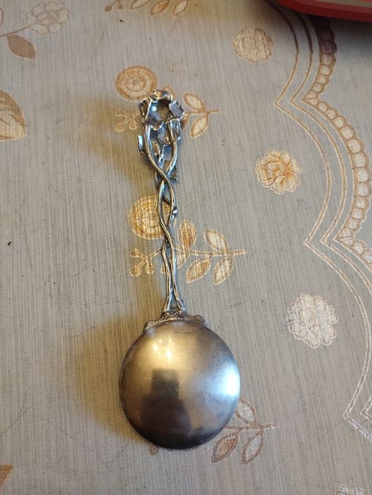 Lingurita argint masiv 800