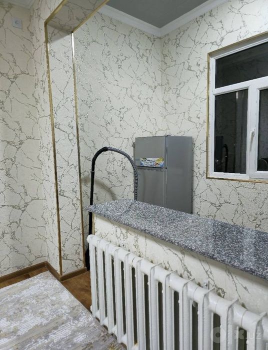 Чилонзор Новза метро якинида квартира арендага берилади