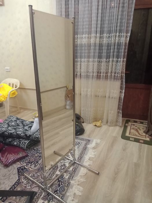 Подаётся зеркола