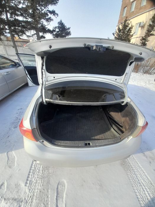 Прадаю авто таейта каролла