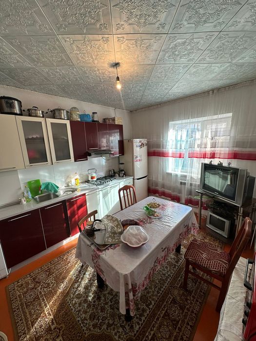 Шымкент Ақжайық м.а үй сатылады