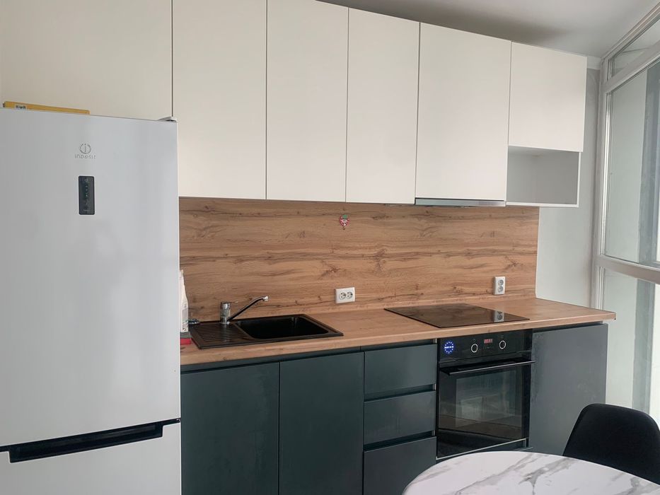 Сдам 2х комн квартиру