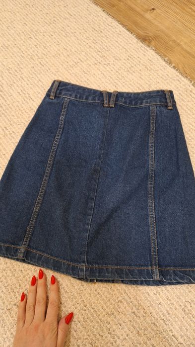 Дънкова пола Stradivarius- 20лв.