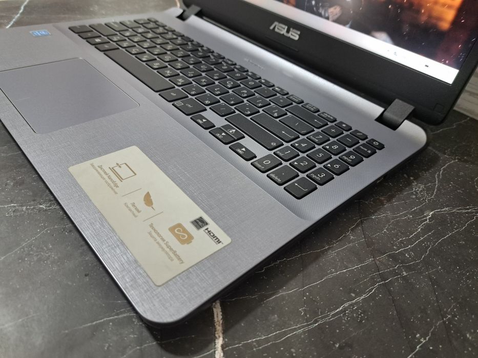 Продам ультрабук ASUS X507MA (идеал)