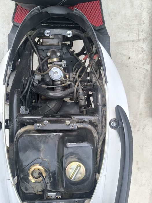 Скутер макси 150 кубов