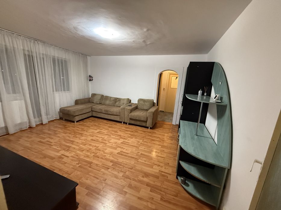 Vand apartament 2 camere Lapus zona Mall Electroputere