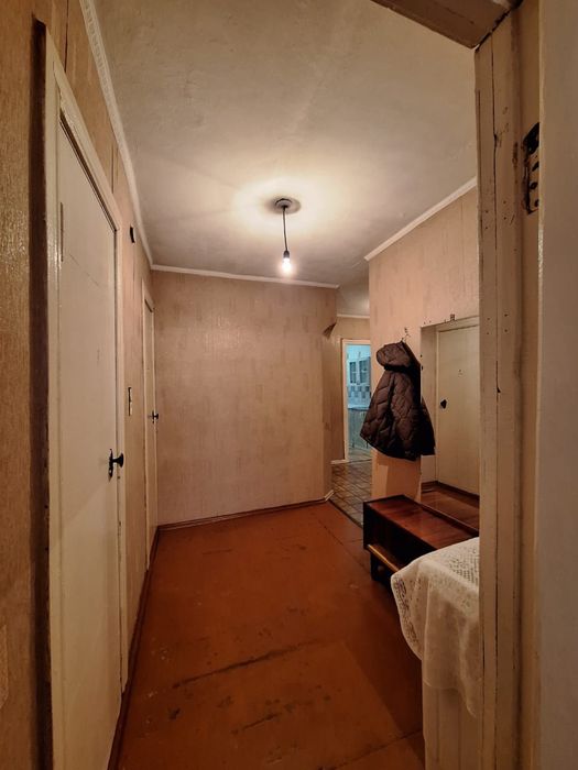 Продам 2х комн кв р/н вокзала