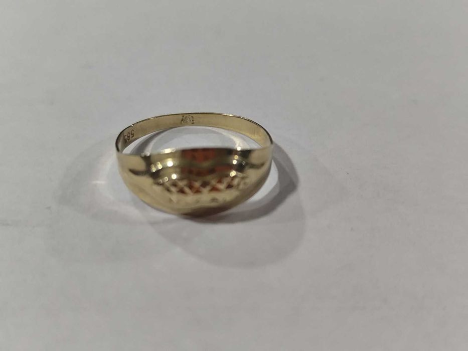 Златен пръстен 14к