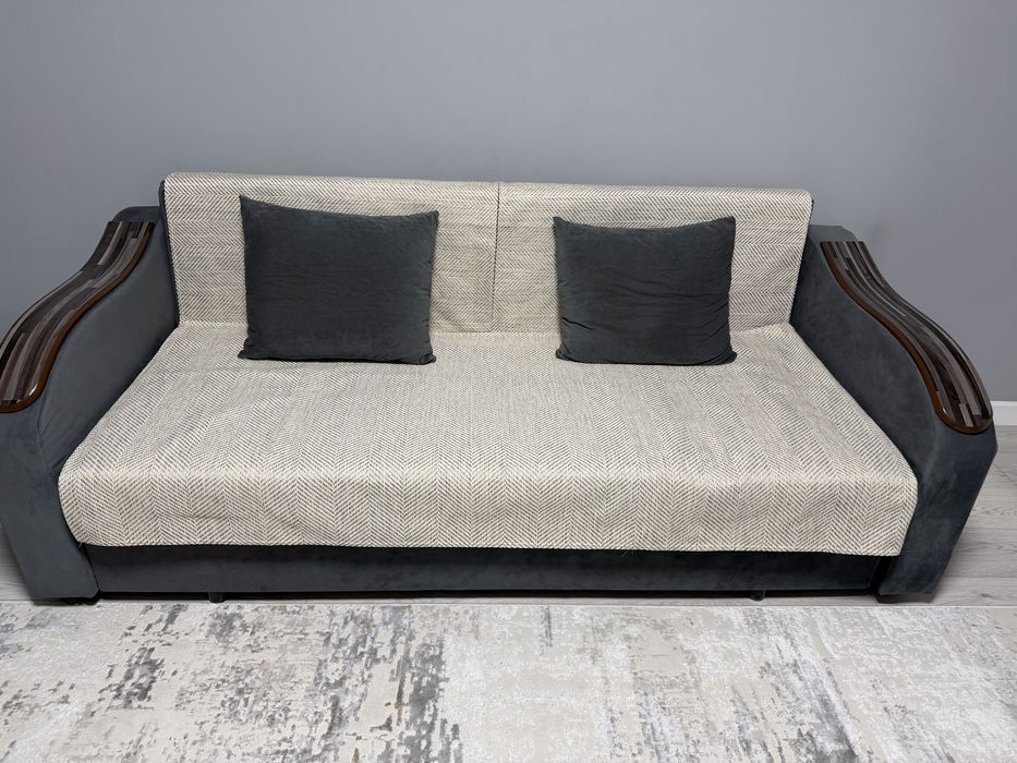 Продам диван в хорошем состоянии б/у