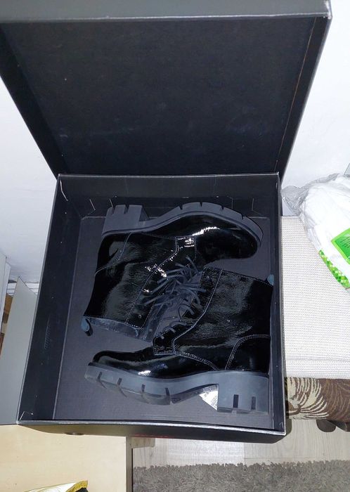 ghete piele naturala lacuita 38 Image