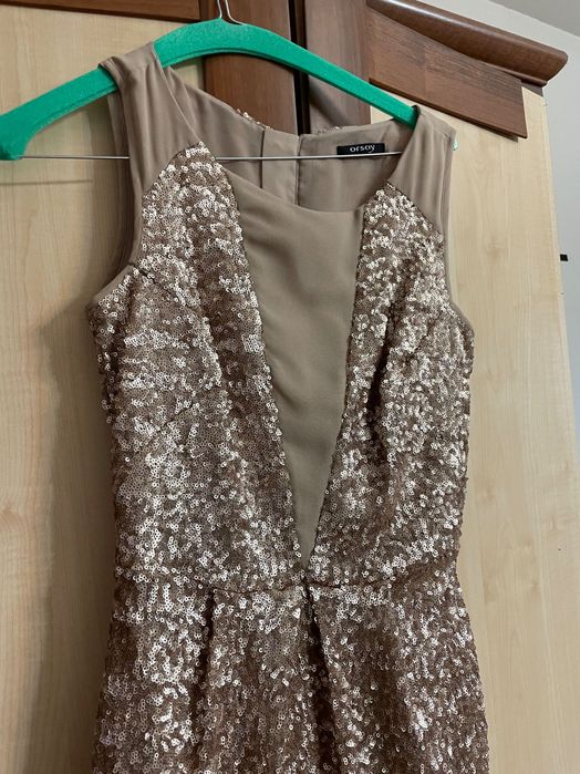 Rochie eleganta cu paiete