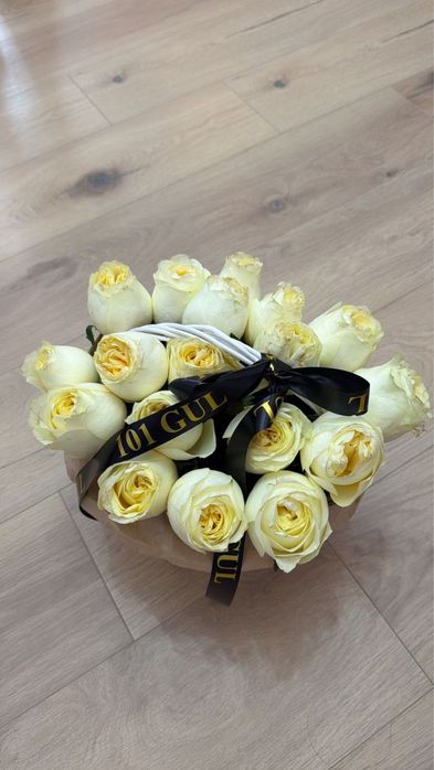 Готовый букет 18 шт роза