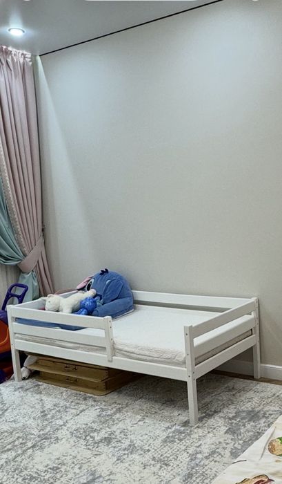 Продам детскую кровать