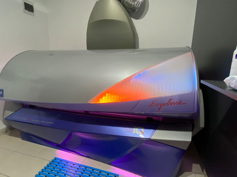 Vând aparate de bronzare în stare impecabila