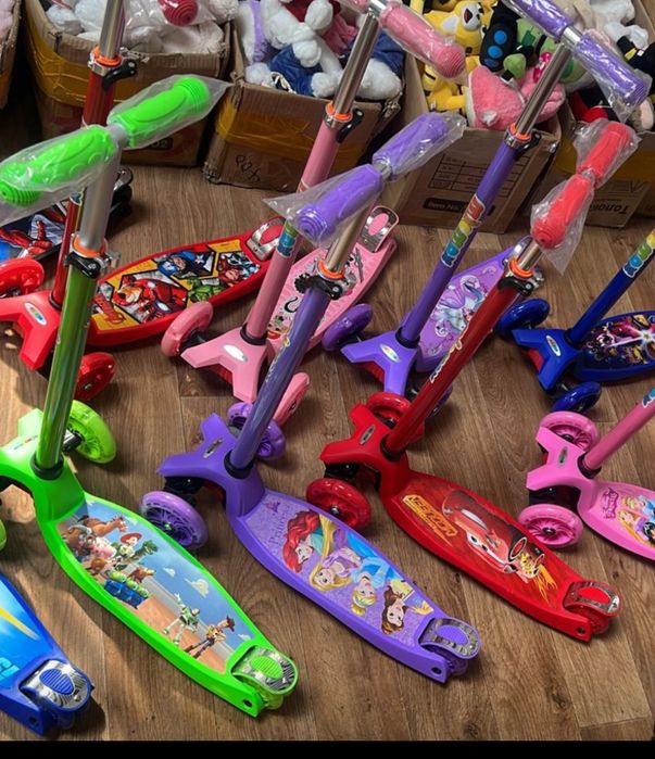 Самокаты детские и подростковые и взрослые