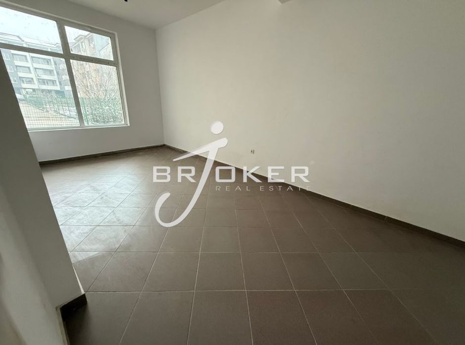 Магазин в Кърджали-Възрожденци