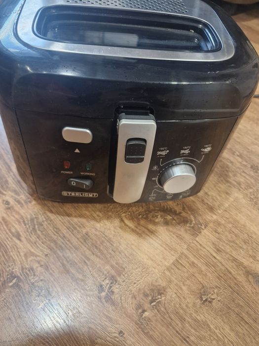Фритютник 1800 W