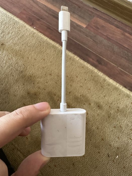 iPhone uchun Lightning → USB / Type-C adapter