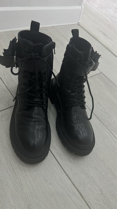 Ботинки осенние для девочки