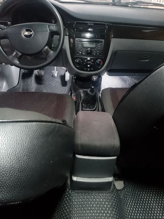 Laseti 2 pazitsiya sotiladi