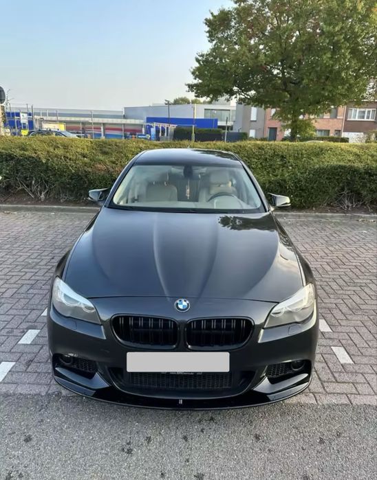 Нови с Високо качество двойни M5 бъбреци за BMW M5 F10 F11 БМВ Ф10 Ф11