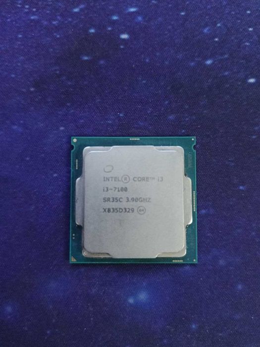 Intel core i3-7100 SR35C 3.90 GHZ