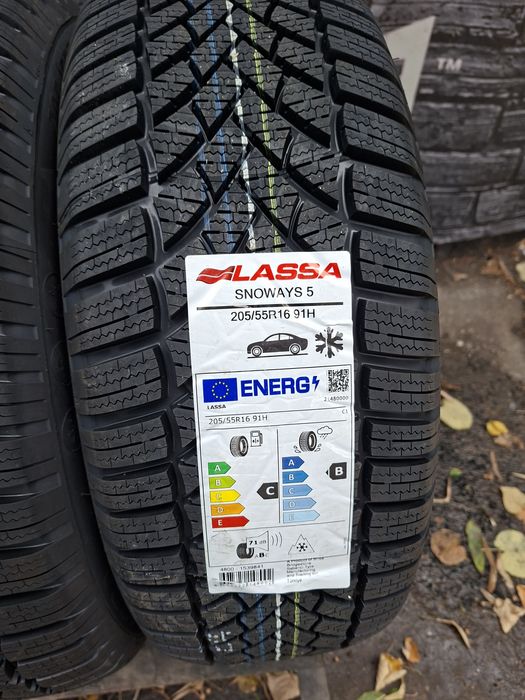 4бр. Нови 205/55/16 Lassa Snoways 5 DOT 2026