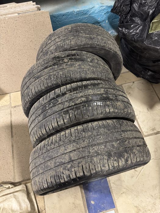 Продам летнюю резину Michelin 205/55 R16